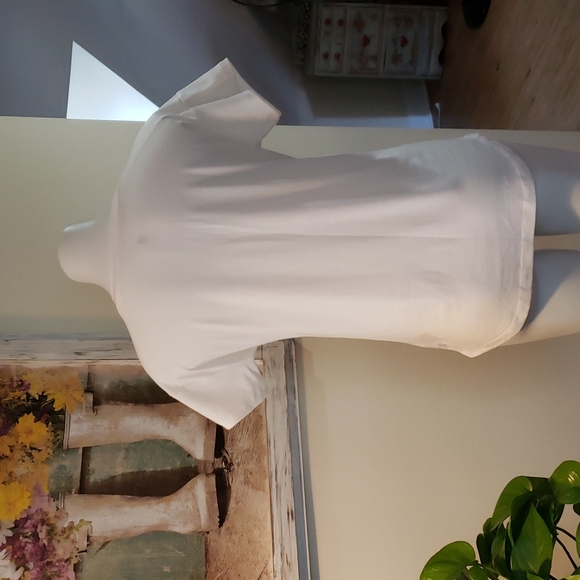 Champion Tee - Picture 6 of 7